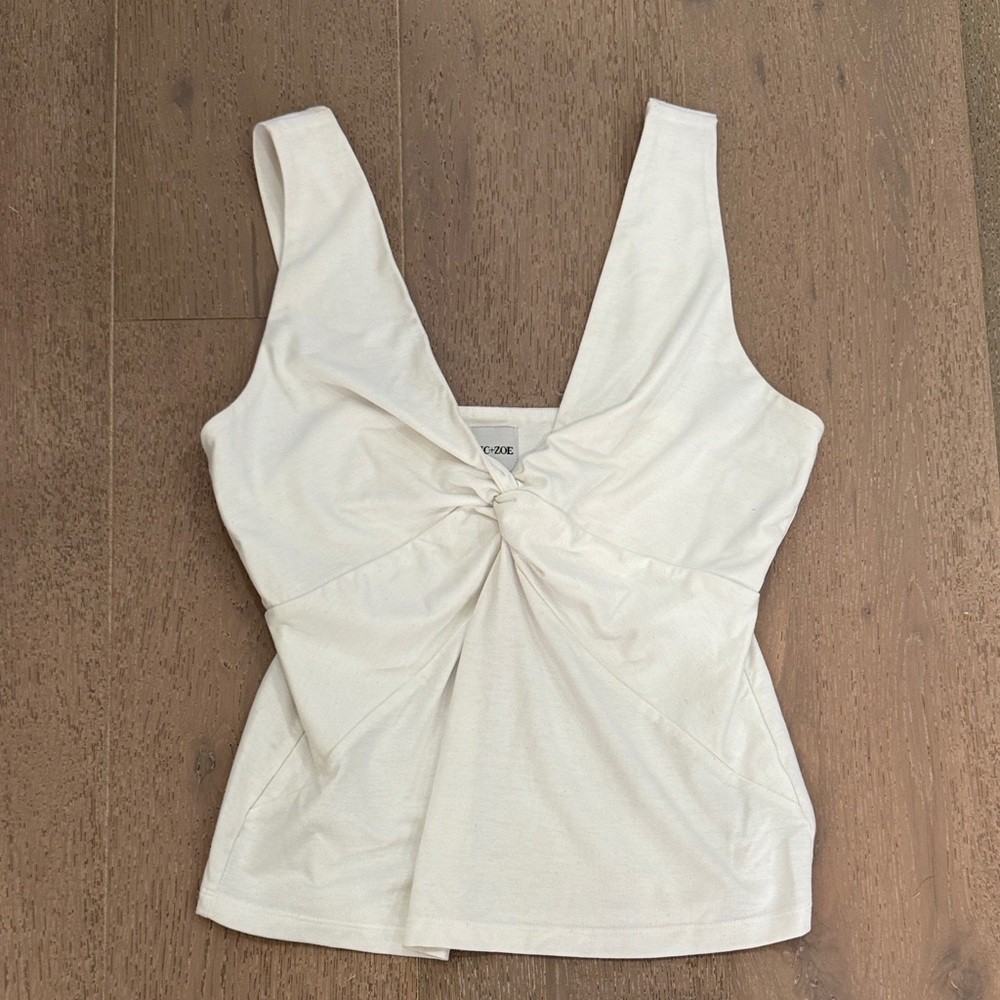 Nic +Zoe Twist Front Top
